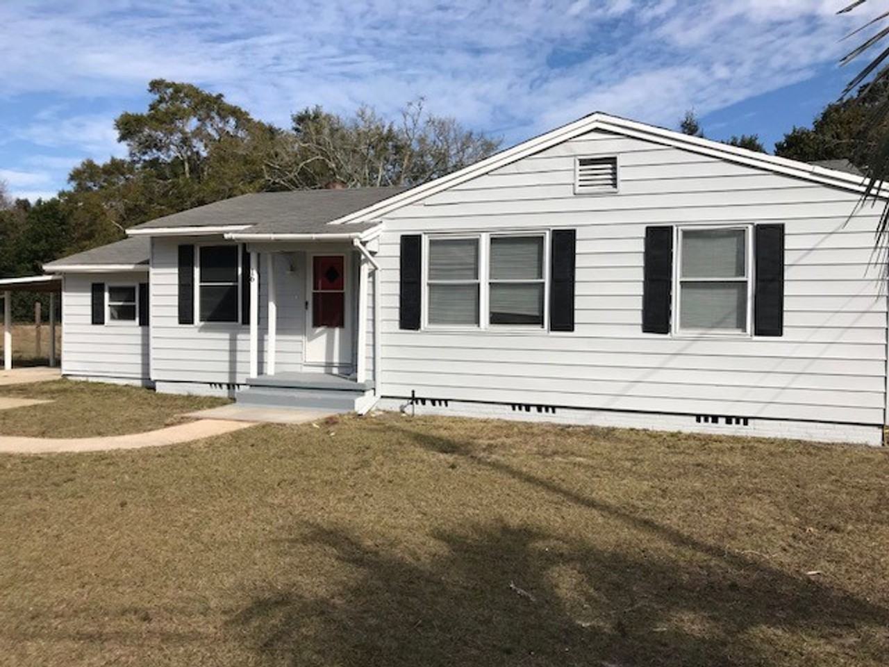 16 Mandalay Dr - Photo 4 of 25