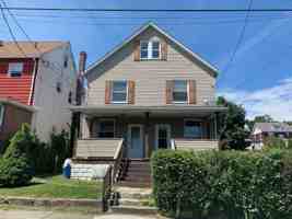 featured image of 375-375-1/2 Beatrice Avenue