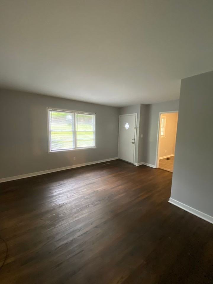 1376 5th Pl Nw - Photo 2 of 15