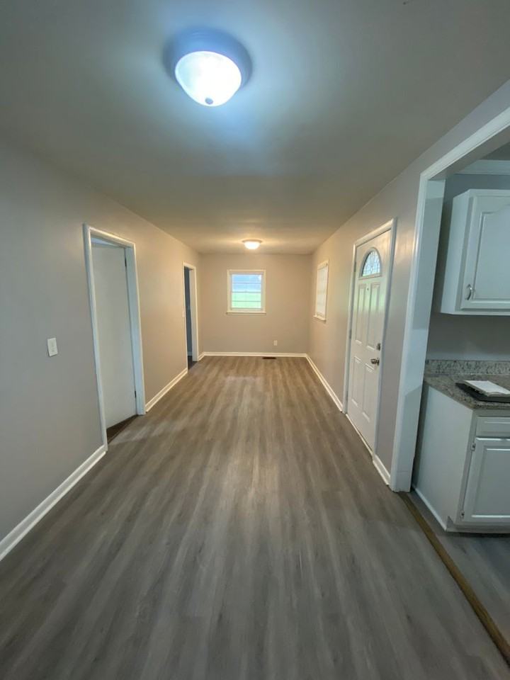 1376 5th Pl Nw - Photo 4 of 15