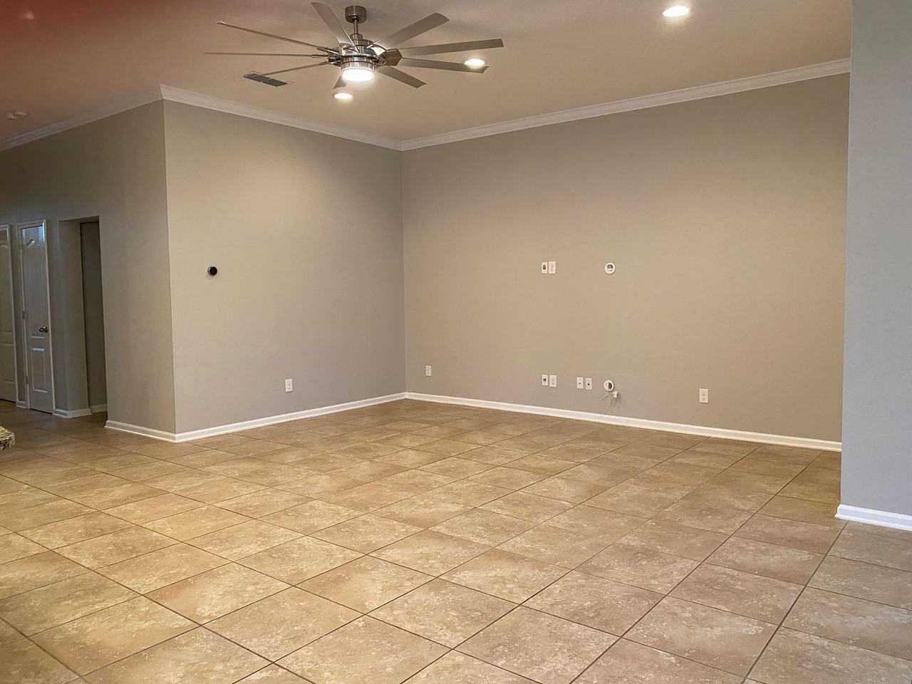 1892 High Prairie Ln - Photo 3 of 31