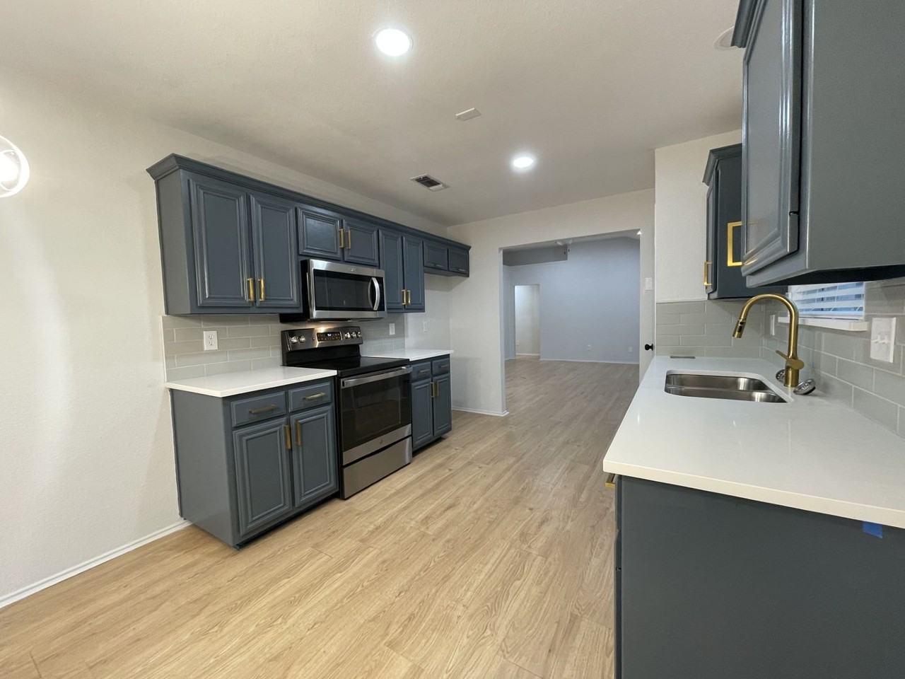 5600 Northstar Ln - Photo 5 of 11