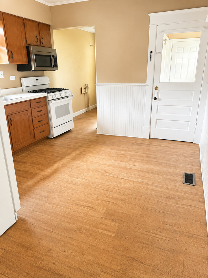 356 N 3rd St - Photo 5 of 5