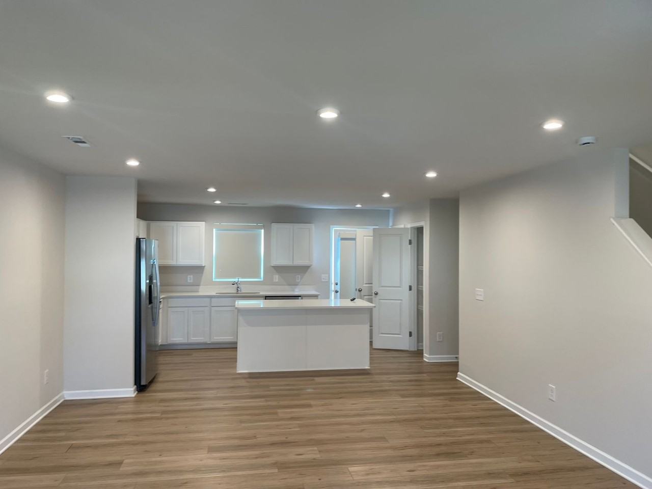 3361 Thorpe Rd - Photo 2 of 50