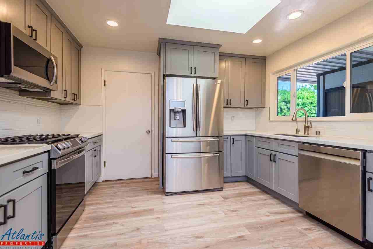 1520 San Joaquin Ave - Photo 6 of 17