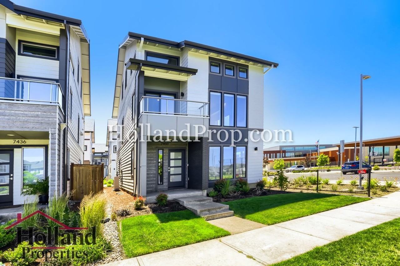 7450 Se Lago St - Photo 2 of 23