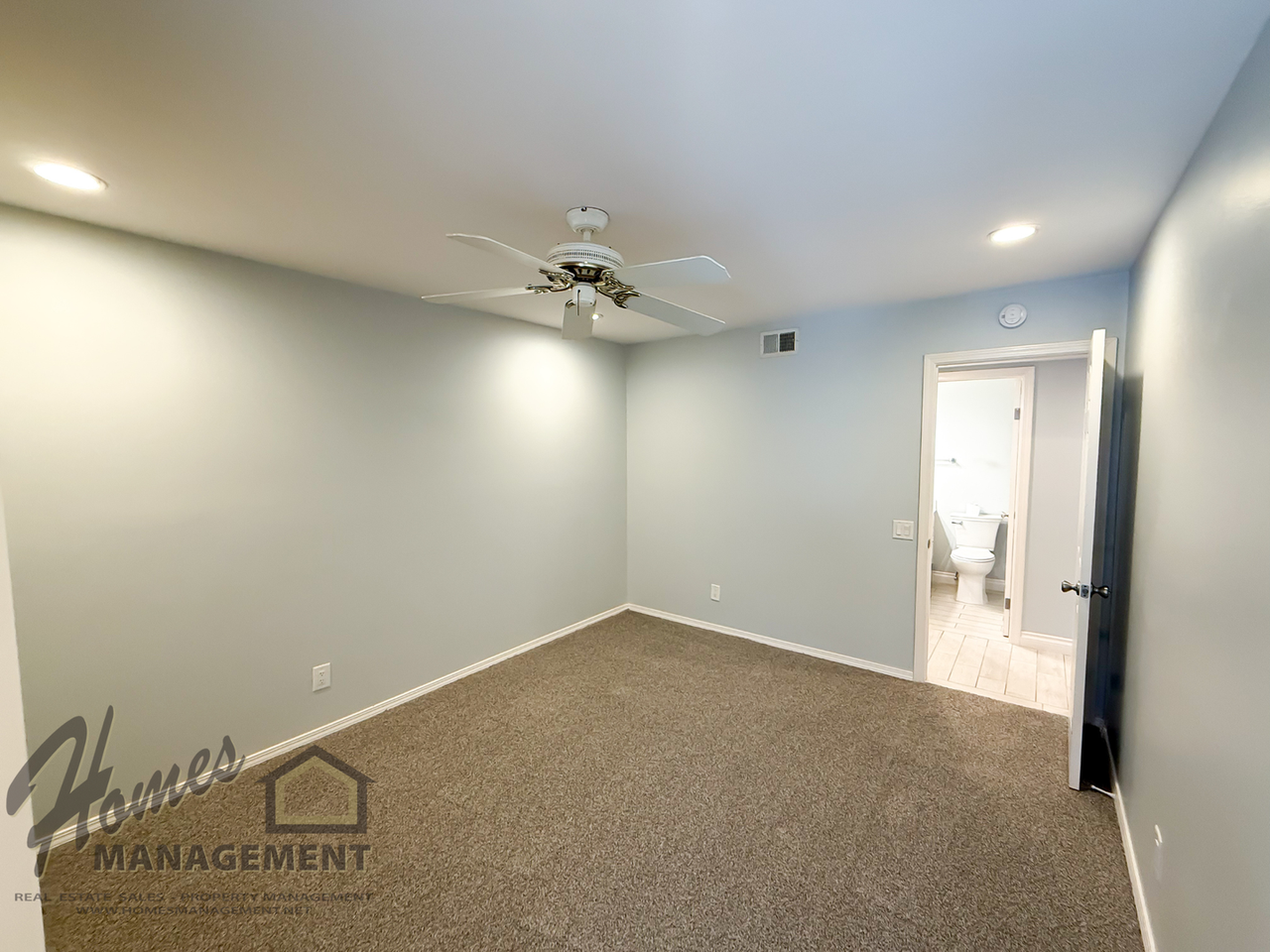 152 S Shore Dr - Photo 6 of 19