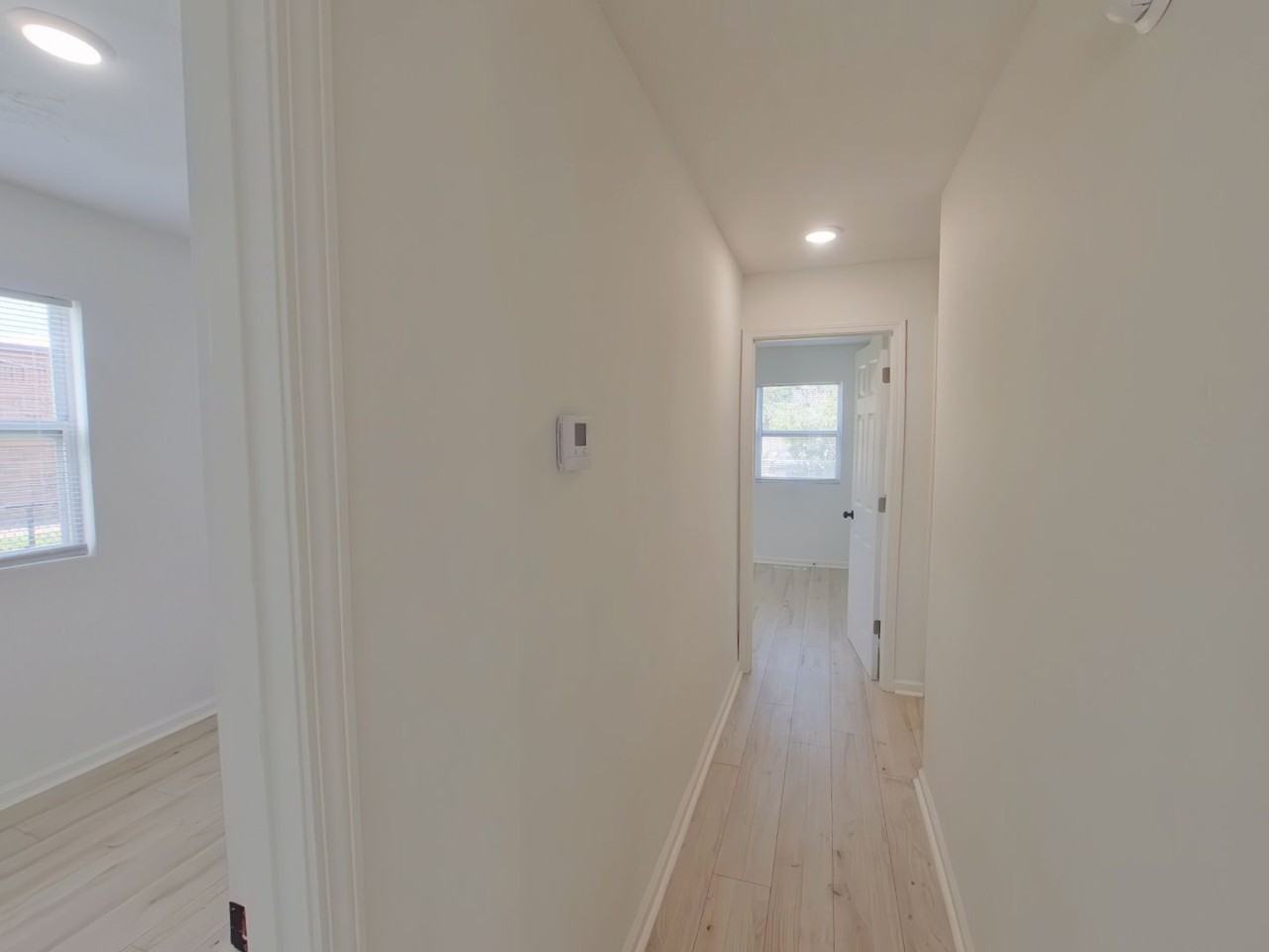 539 N Summitlawn St - Photo 6 of 15