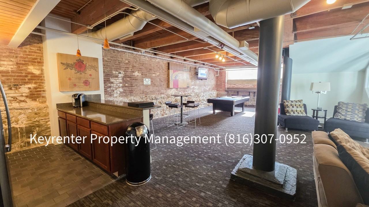 700 Broadway Blvd #308 - Photo 7 of 33