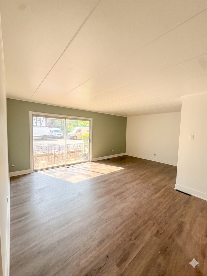 11035 South Keating Avenue - Photo 6 of 25