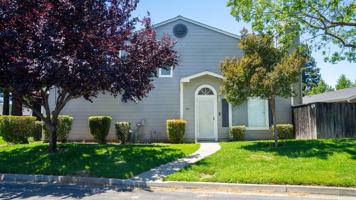 featured image of 841 Northampton Ct