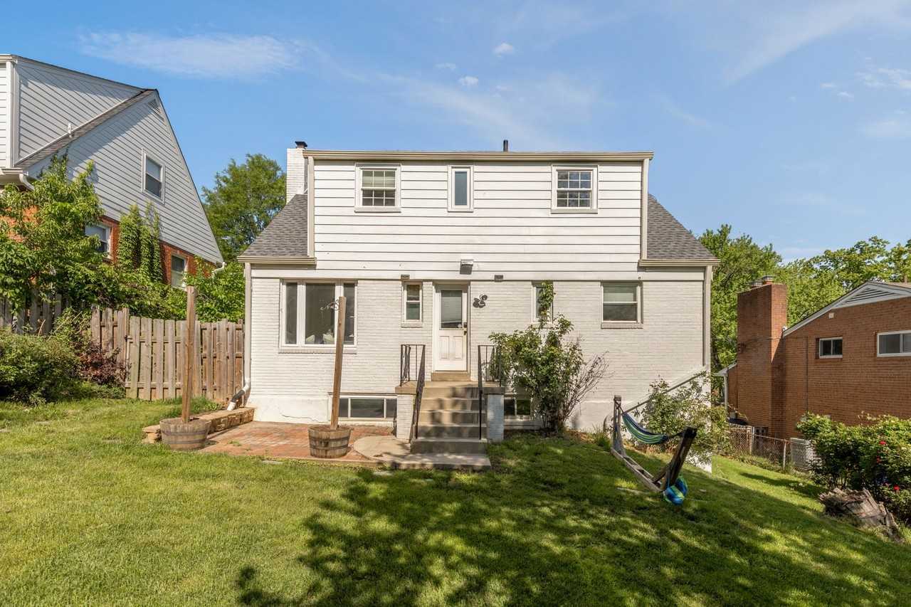 3111 63rd Pl - Photo 4 of 50