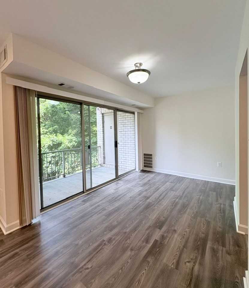 12403 Braxfield Ct #12 - Photo 7 of 24