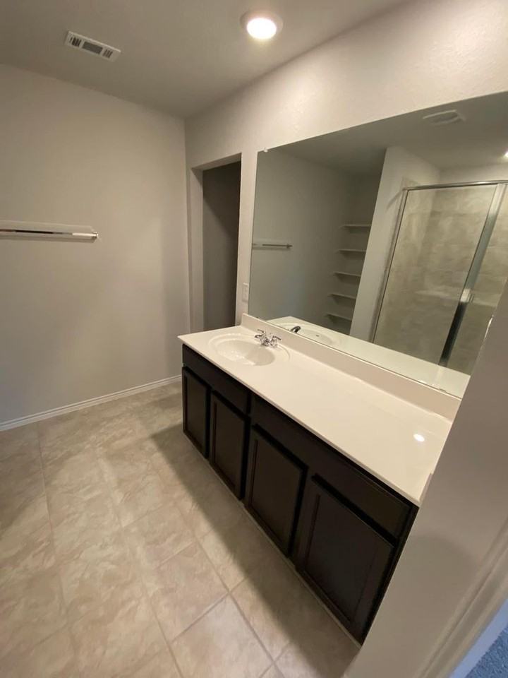 9509 Murandy Dr - Photo 7 of 10