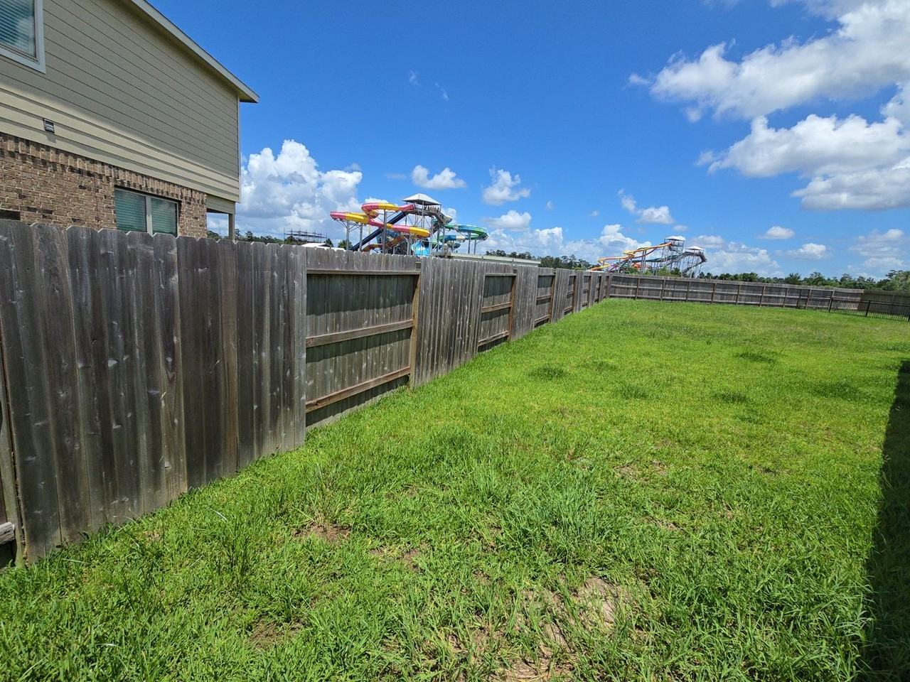 22476 Mountain Pine Dr - Photo 2 of 8