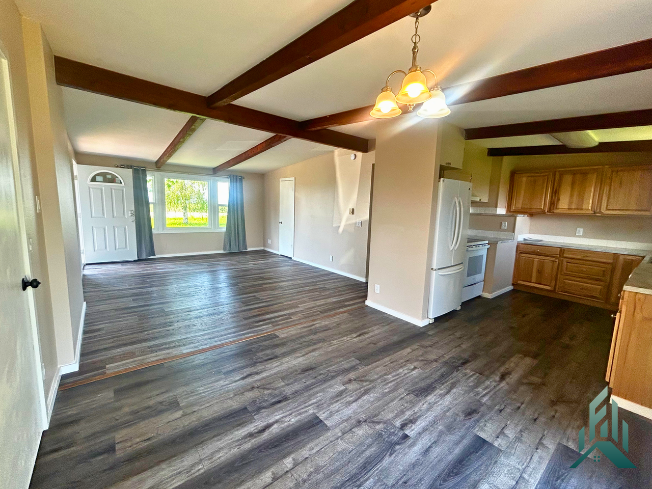 4534 Se 3rd St - Photo 5 of 22