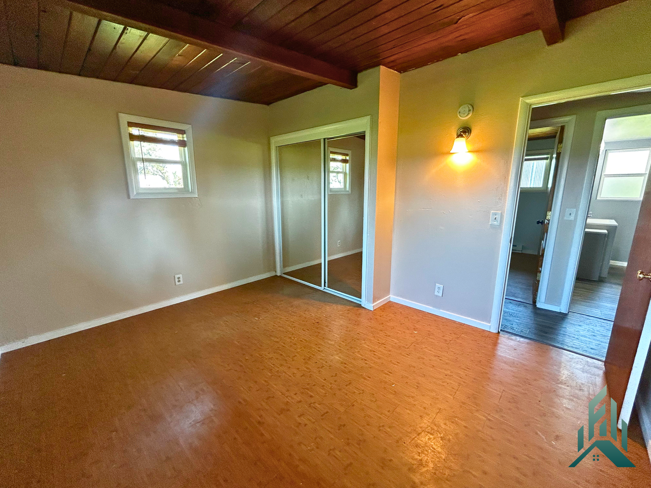 4534 Se 3rd St - Photo 6 of 22