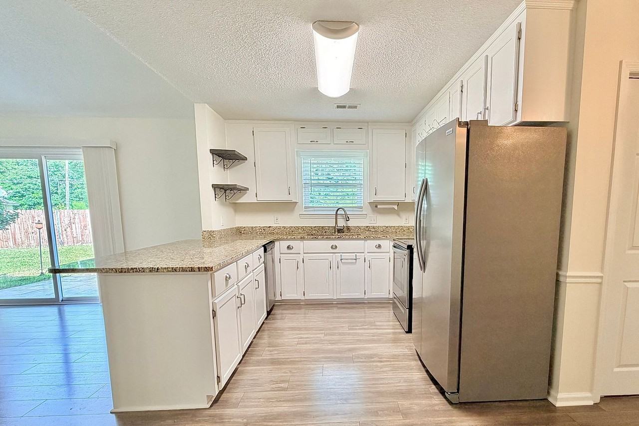75 Woody Ct - Photo 6 of 41