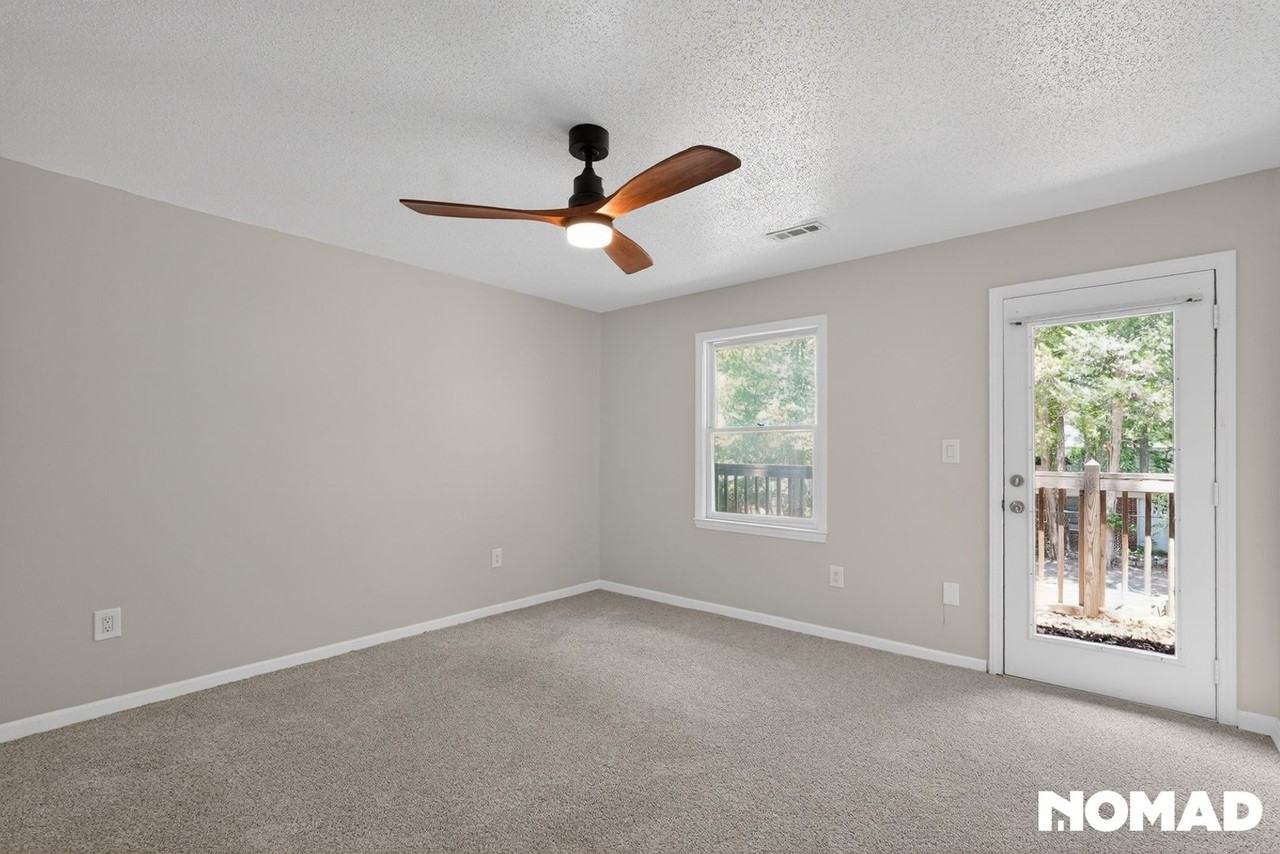 311 Cedar St - Photo 5 of 35