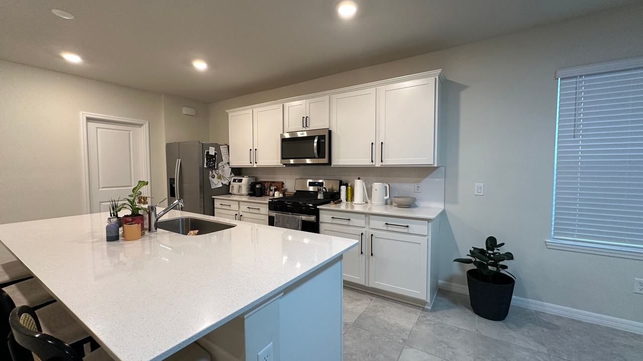 3422 Orange Rose Loop - Photo 3 of 27