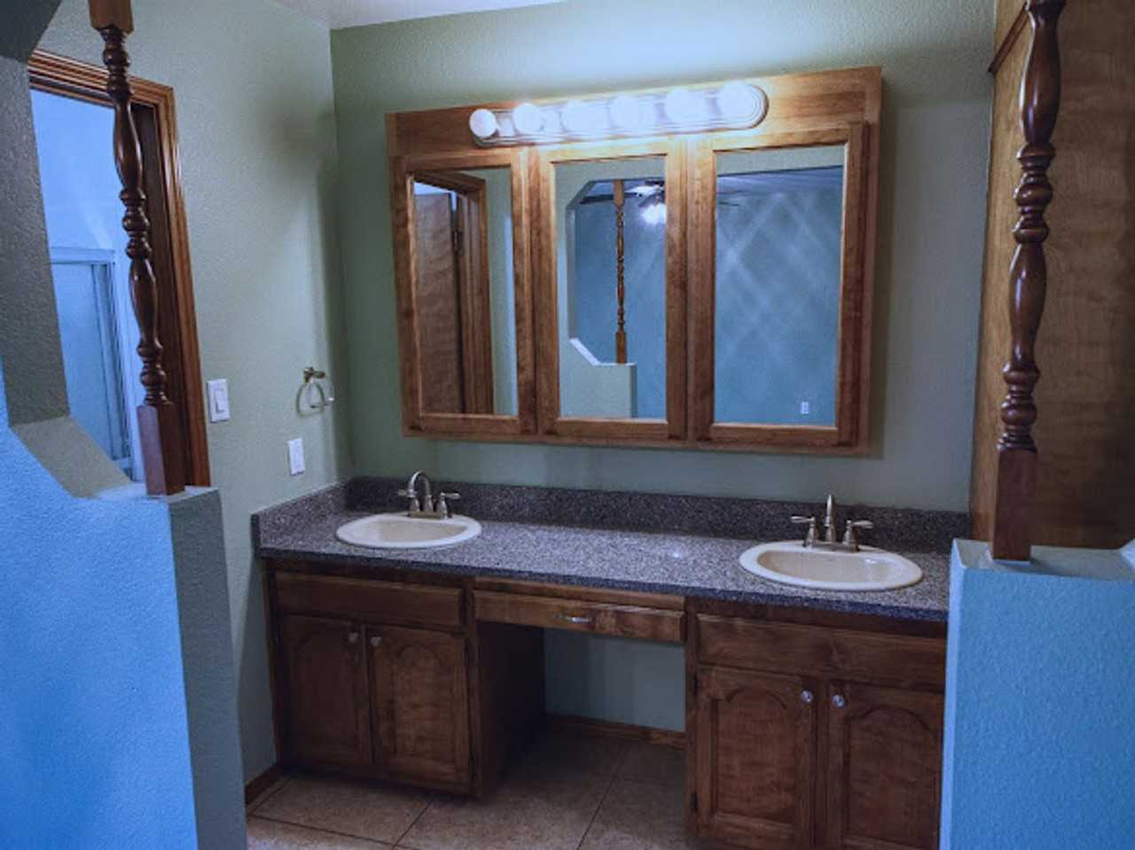 3509 Linkwood Ln - Photo 6 of 17