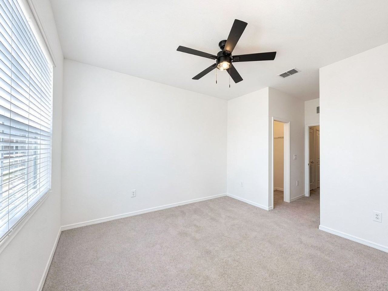 2963 Citrus St - Photo 6 of 20