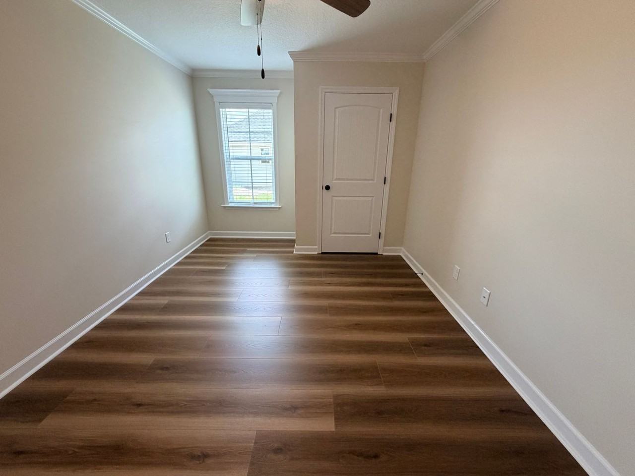 4563 Brinlee Way - Photo 5 of 50