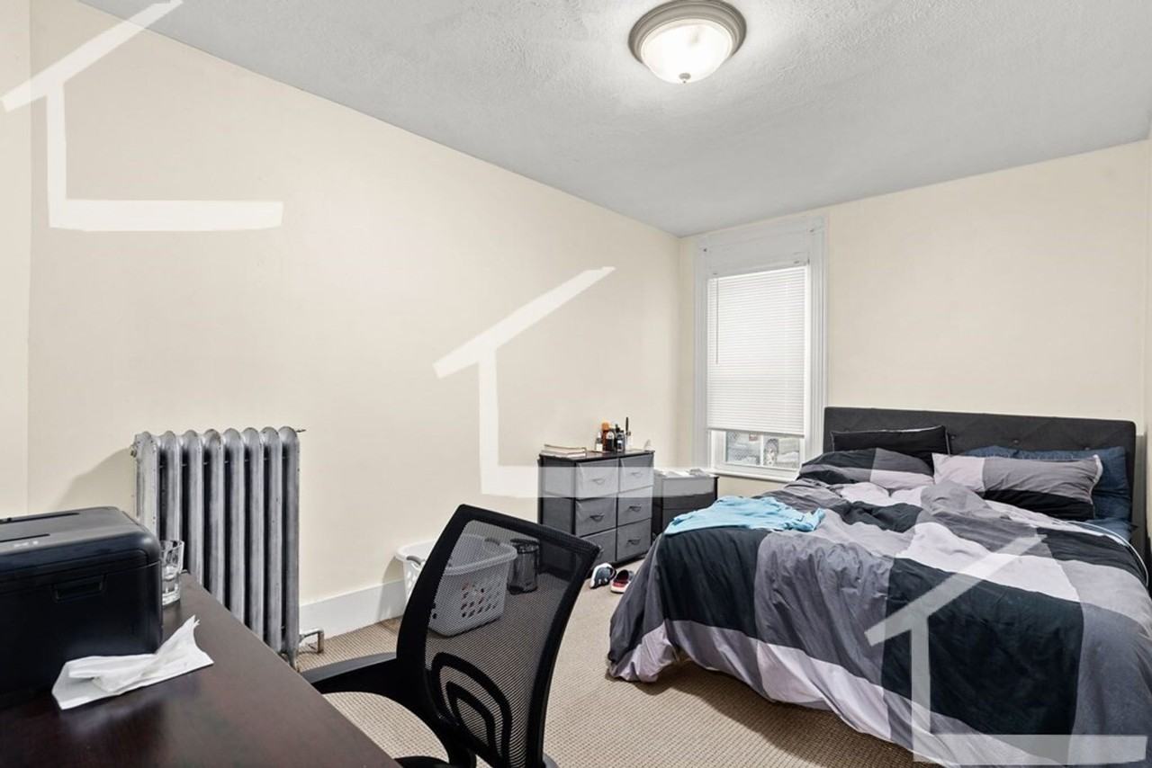 34 Foster St - Photo 6 of 7