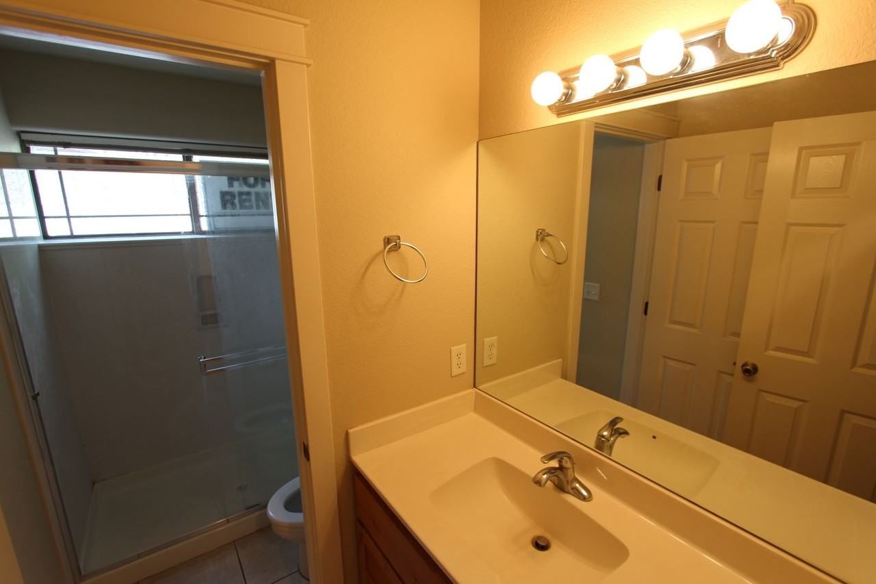 32 E Calle Contenta - Photo 4 of 19