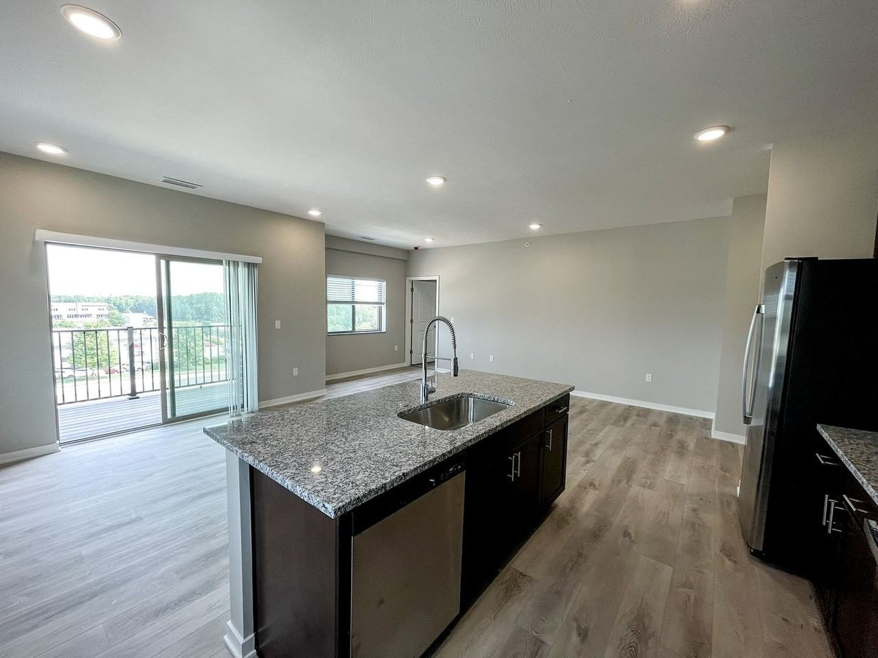 Horizon Ridge - Photo 4 of 38