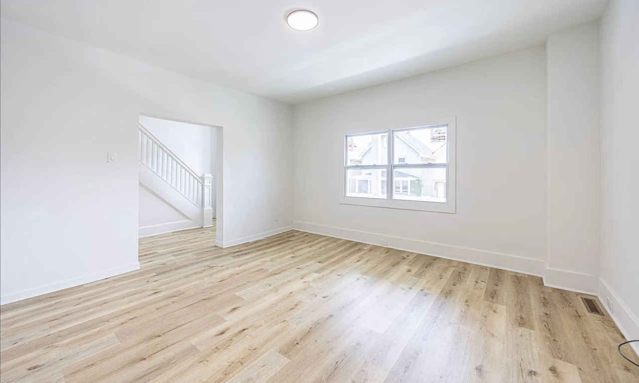 1922 Kenneth Ave - Photo 7 of 26