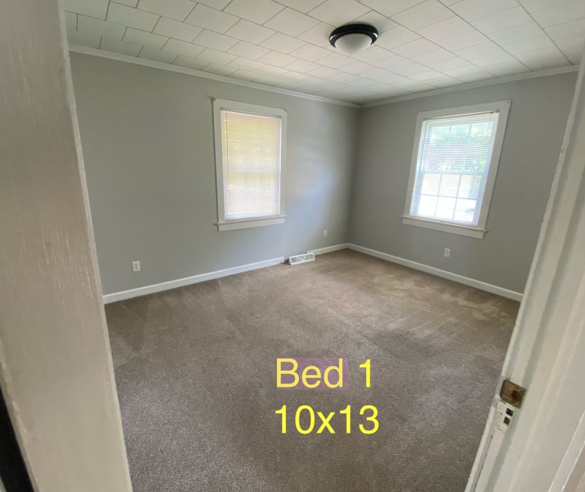 721 S Line Street Ext - Photo 2 of 19