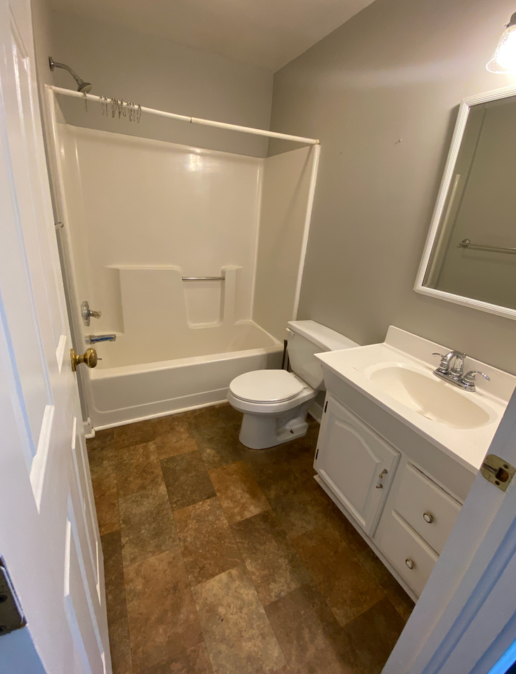 721 S Line Street Ext - Photo 3 of 19