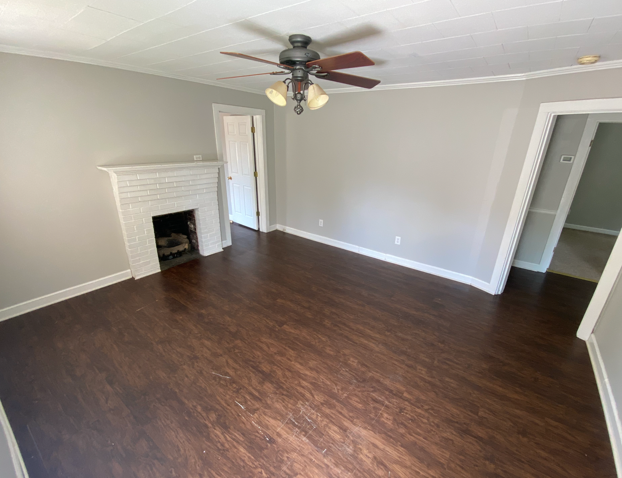 721 S Line Street Ext - Photo 4 of 19