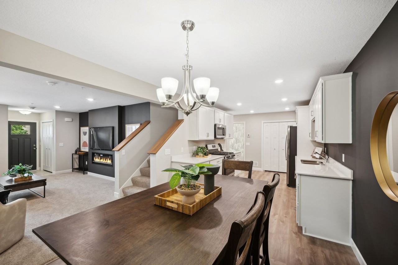 8855 Riverstone Ave Ne - Photo 6 of 18
