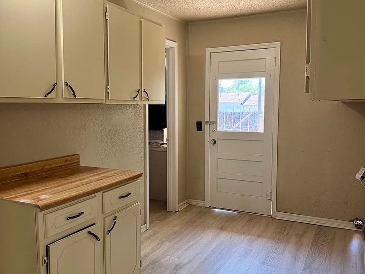 613 N J St - Photo 4 of 21