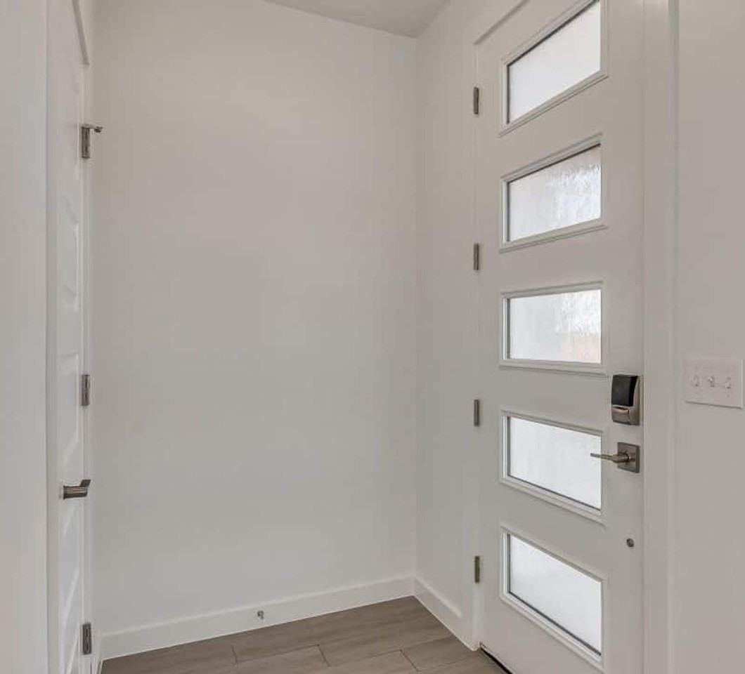 4200 Nw 180th St - Photo 5 of 31