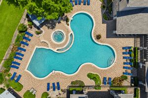 featured image of 901 Hidden Valley Dr