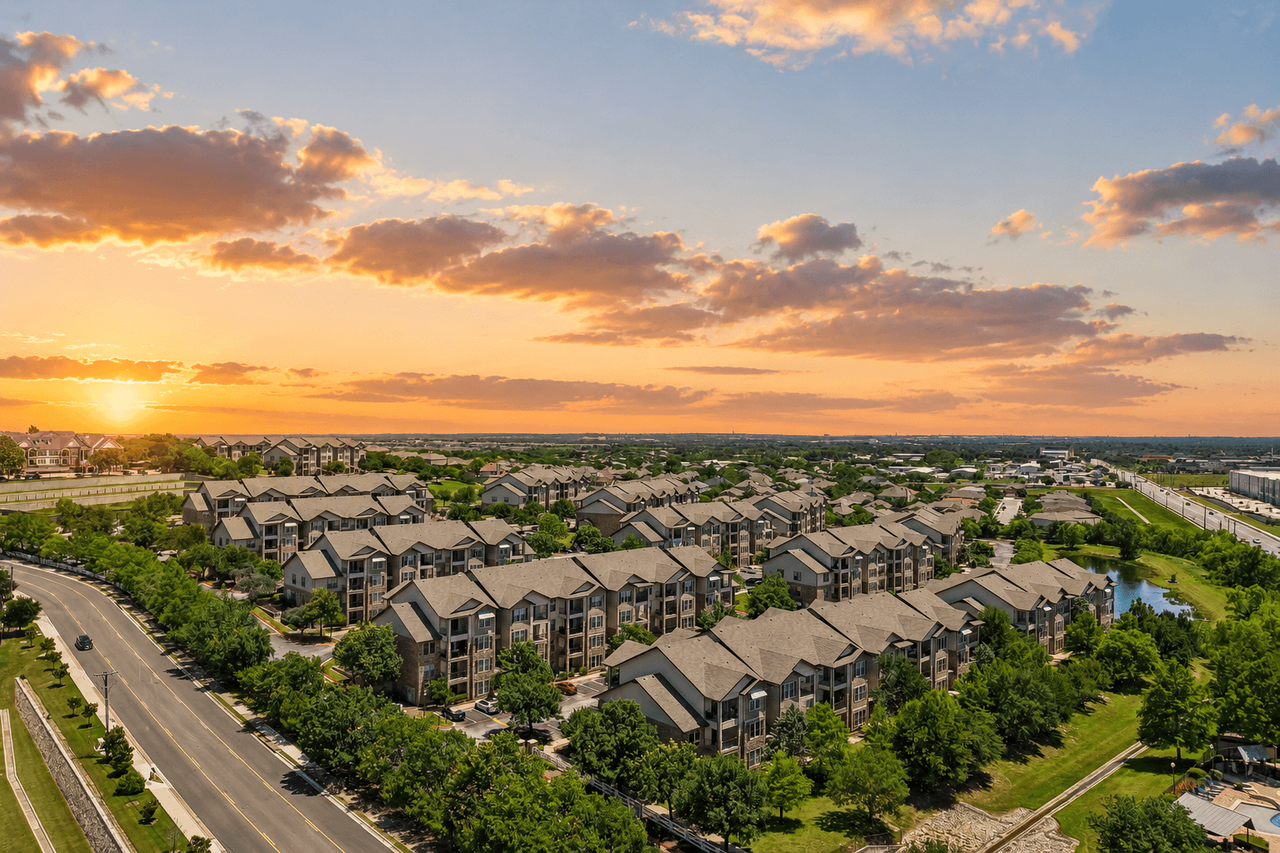 Las Brisas Apartments - Photo 4 of 55