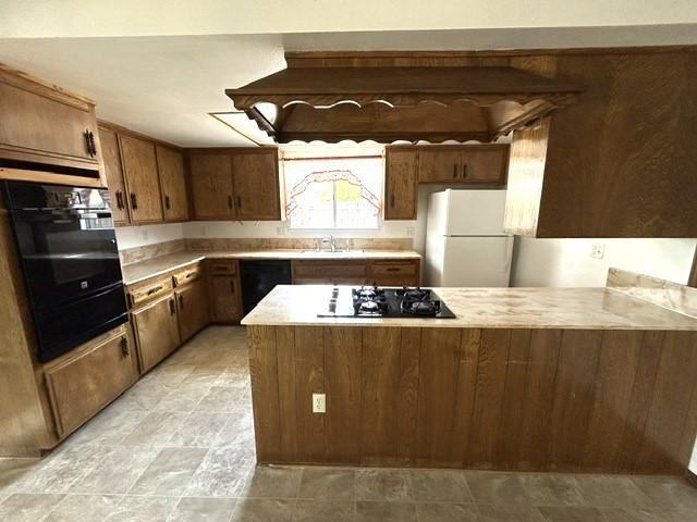 716 Robert Dr - Photo 7 of 18