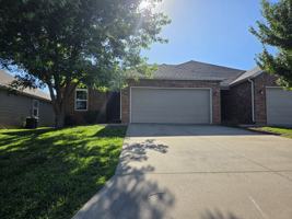 featured image of 539 Welch St