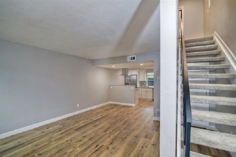 2520 Wanek Rd ##B - Photo 4 of 12