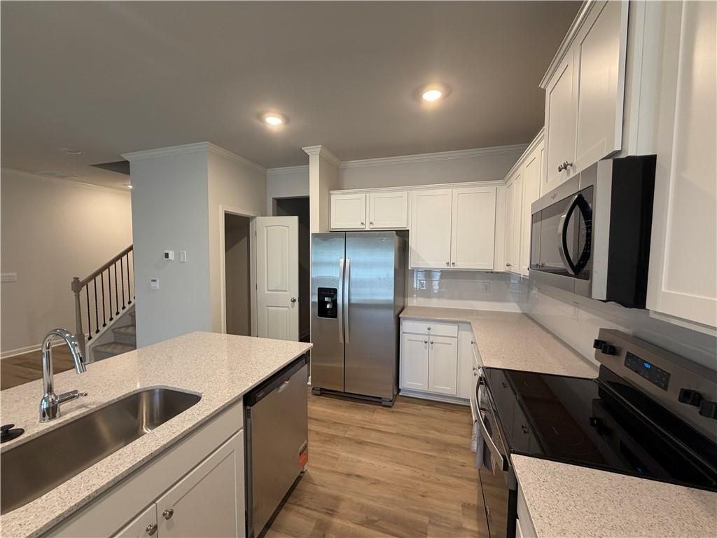 36 Berryville Dr - Photo 5 of 16
