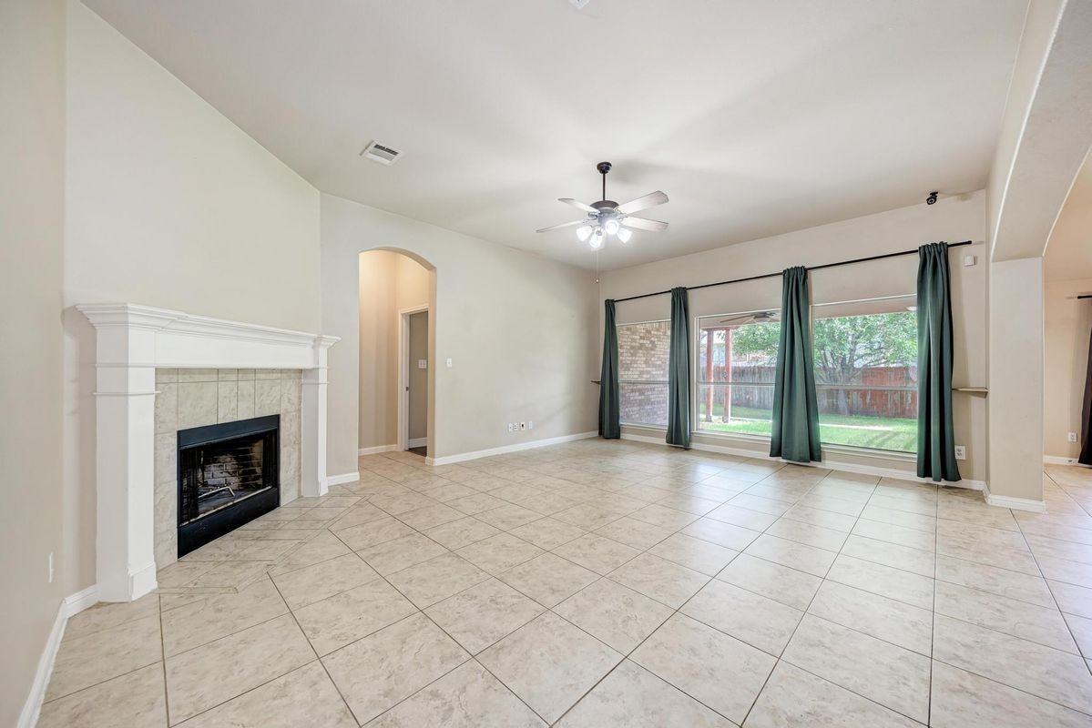 18308 Shallow Pool Dr - Photo 6 of 42