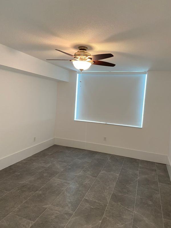 2528 Se 14th Ave - Photo 6 of 7