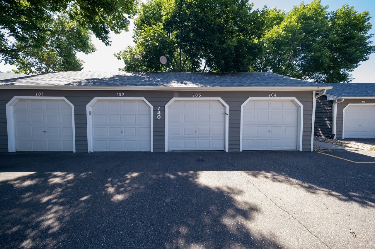 740 W Village Rd #103 - Photo 6 of 17