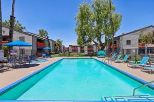 featured image of 1025 S Gilbert St