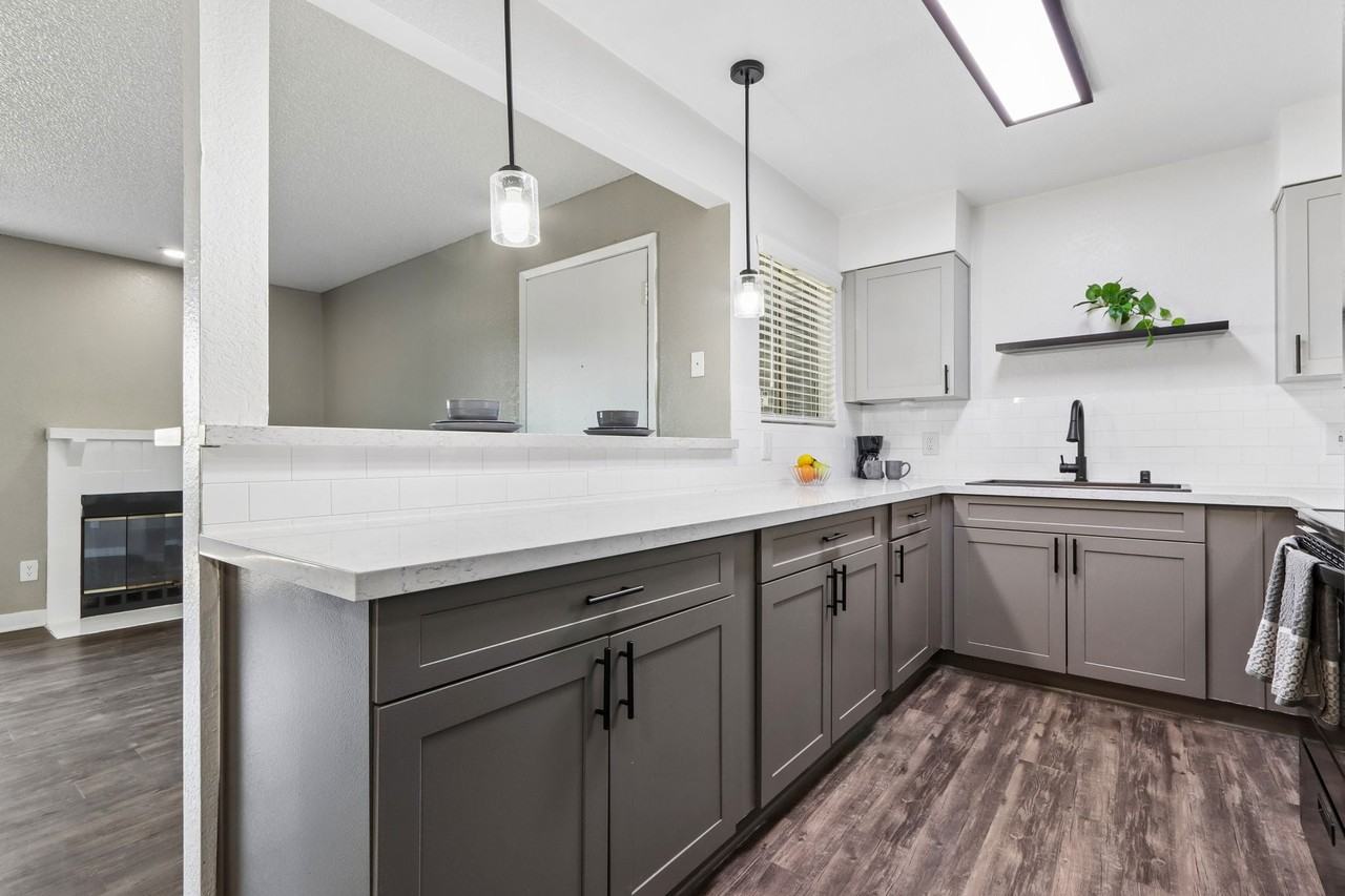 evRIA Diamond Valley - Photo 3 of 48