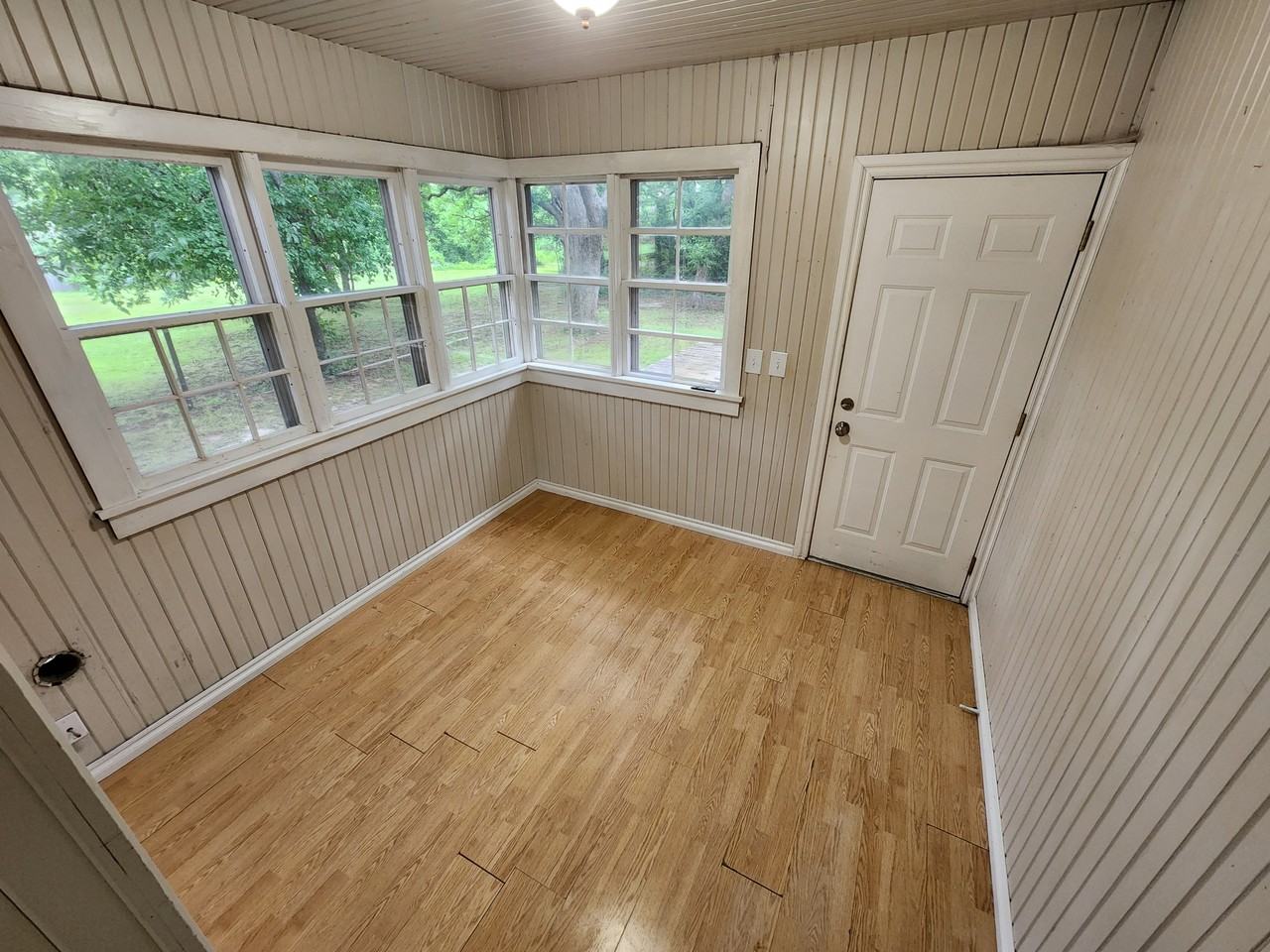 1020 E Gardena St - Photo 2 of 9