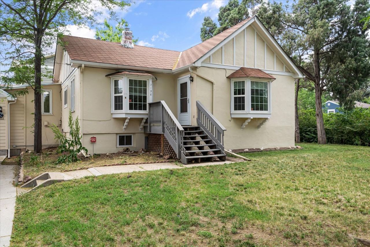 7196 W 4th Ave - Photo 5 of 34